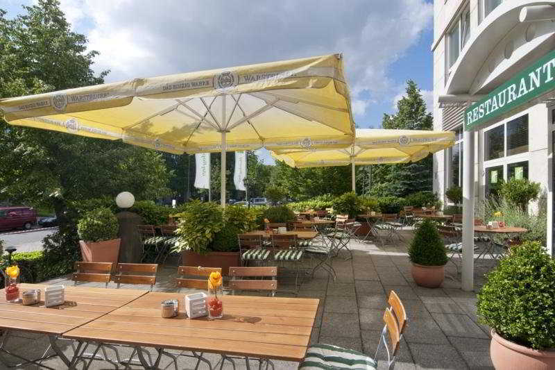 Holiday Inn Dusseldorf-Neuss, An Ihg Hotel Restoran fotoğraf